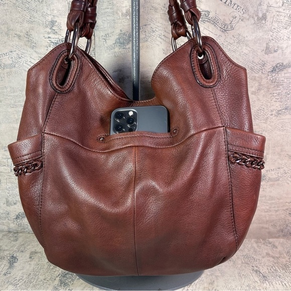 B. MAKOWSKY Alice Shoulder Bag Brandy - Picture 11 of 16